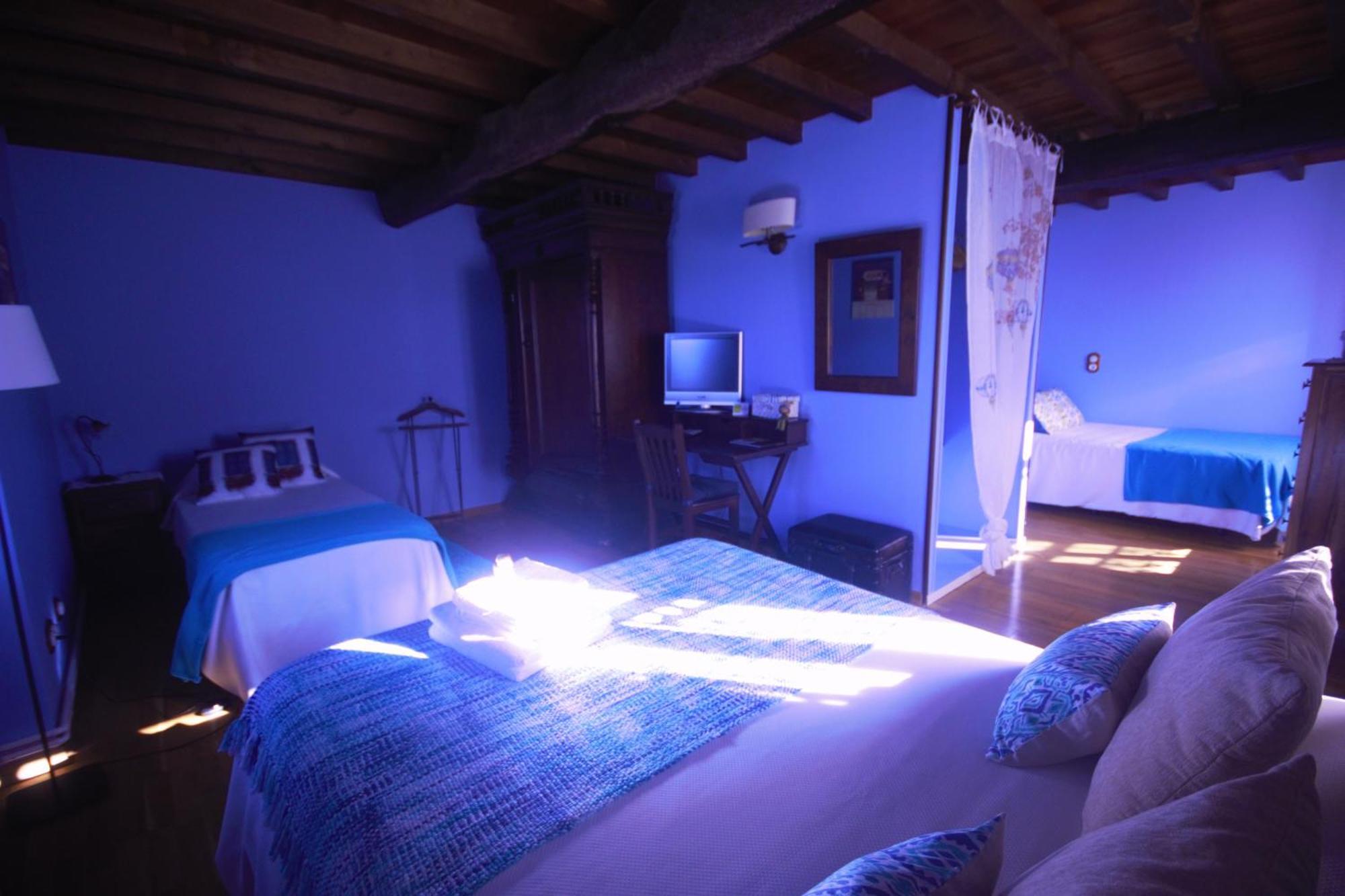Penzion Os Tres Teixos San Acisclo Pokoj fotografie