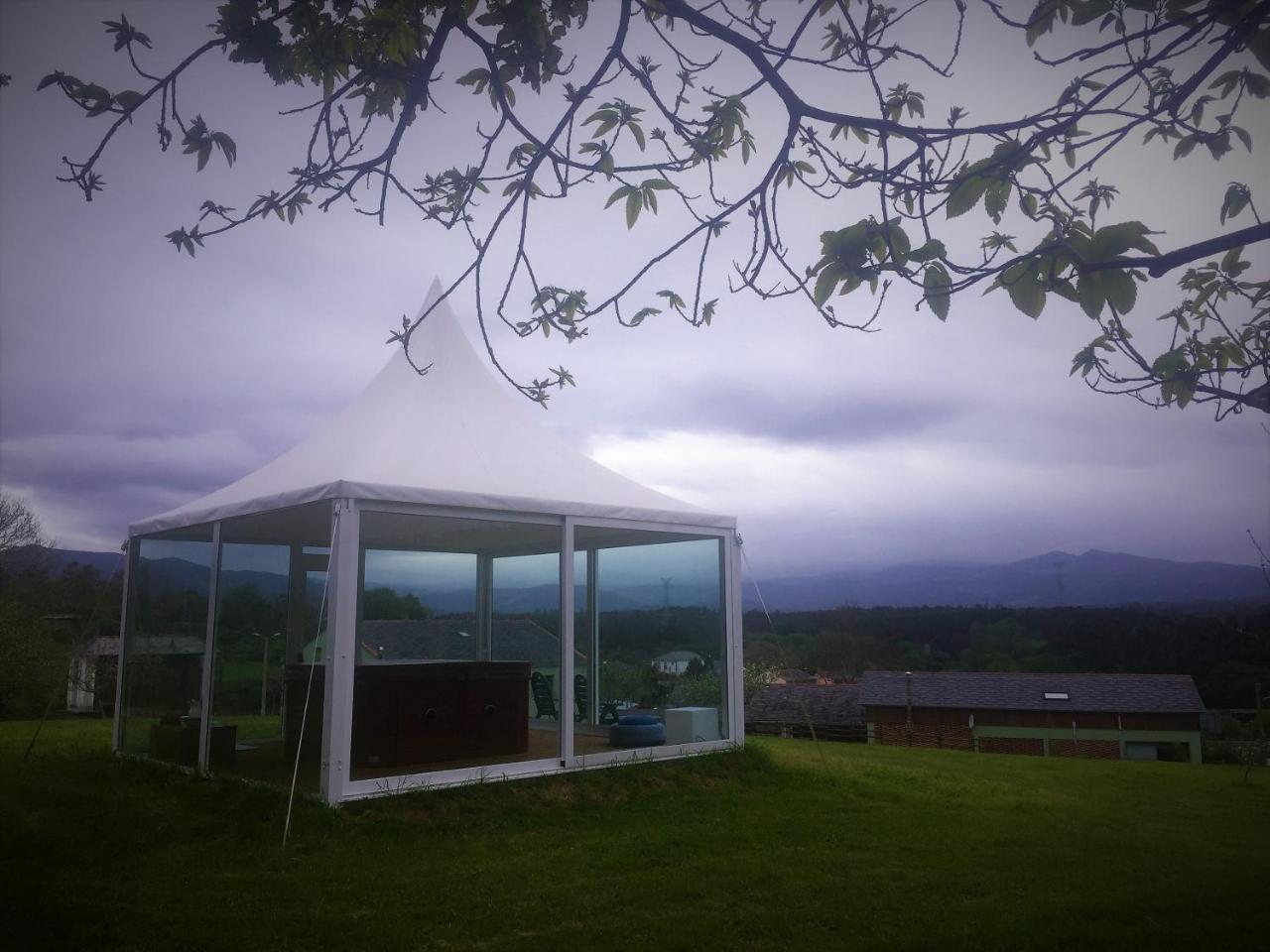 Penzion Os Tres Teixos San Acisclo Exteriér fotografie